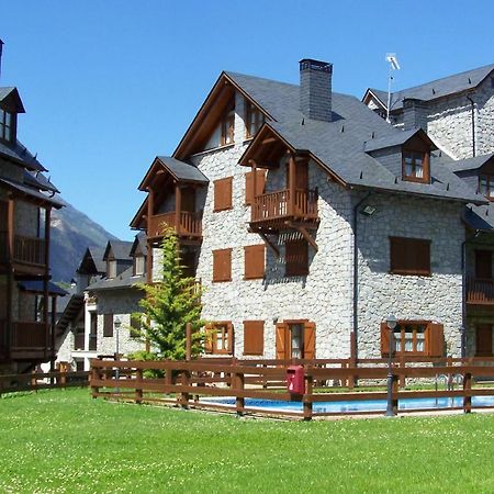 Apartamentos Nevados 24610 Benasque Kültér fotó